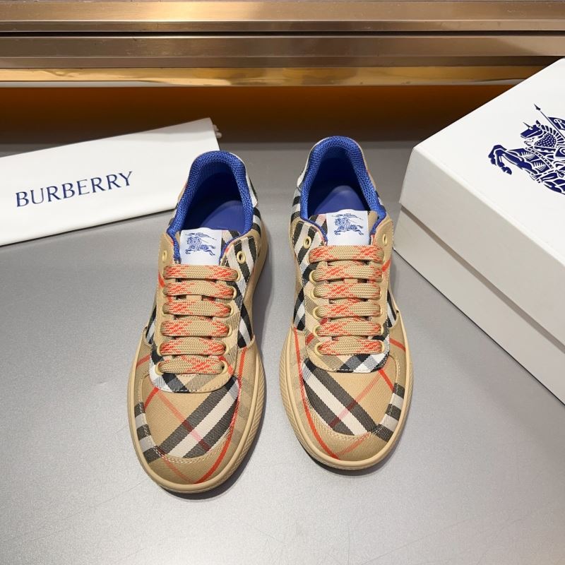 Burberry Low Shoes